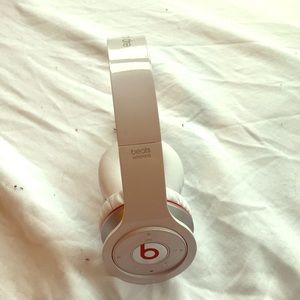 ‼️wireless beats‼️